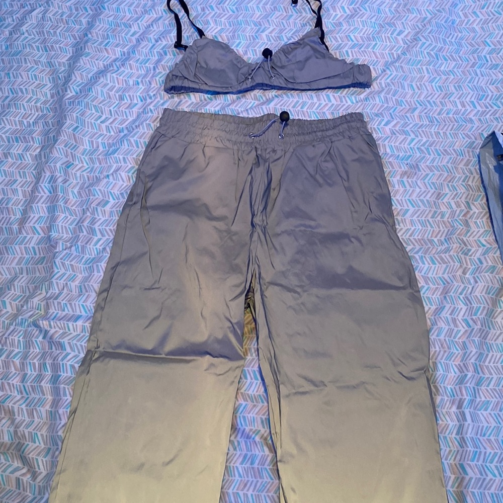 Reflective crop cami and drawstring jogger pants set